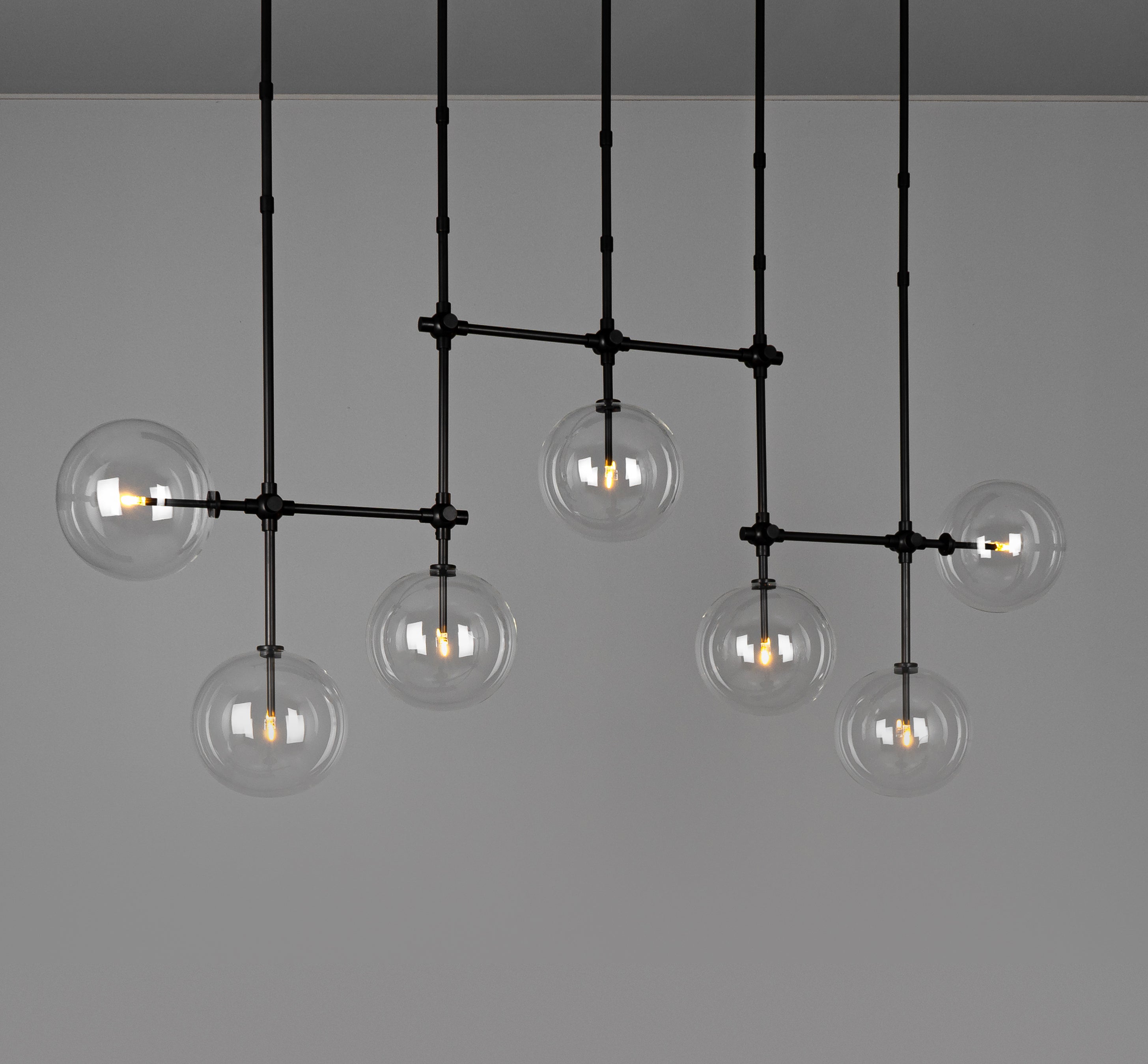 Schwung Soap B7 Black Gunmetal Transparent Globe Chandelier Large